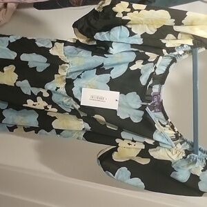 bluegreen-M-floral adorme